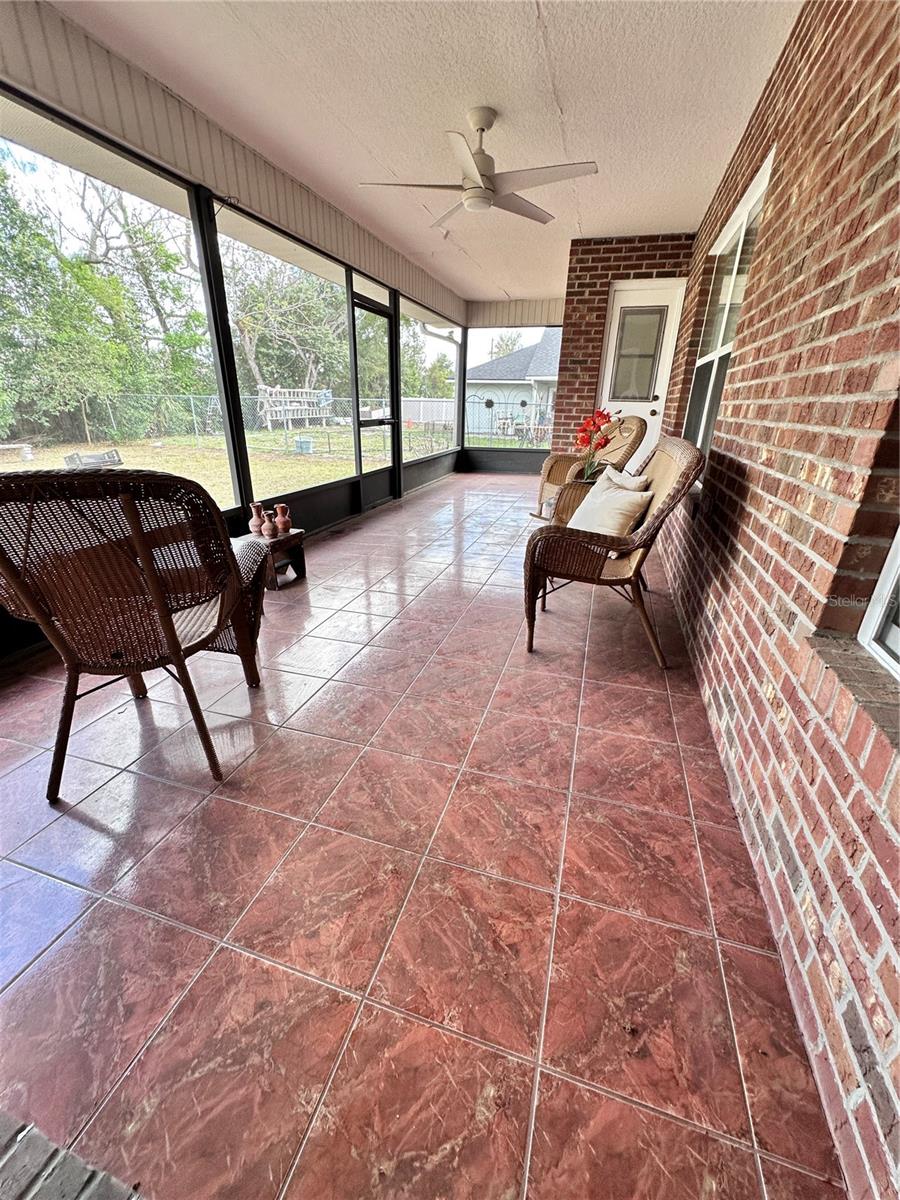 DELTONA LAKES UNIT 03 - Residential