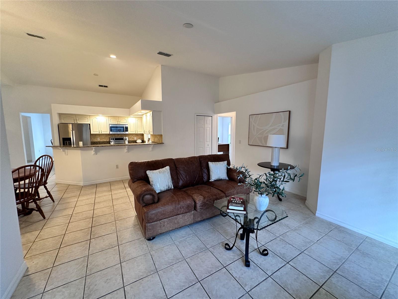 DELTONA LAKES UNIT 03 - Residential