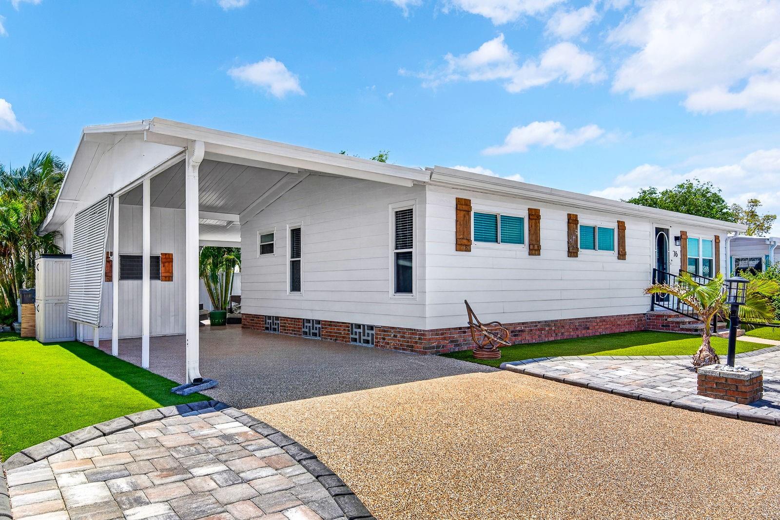 PALMA SOLA SHORES - Residential