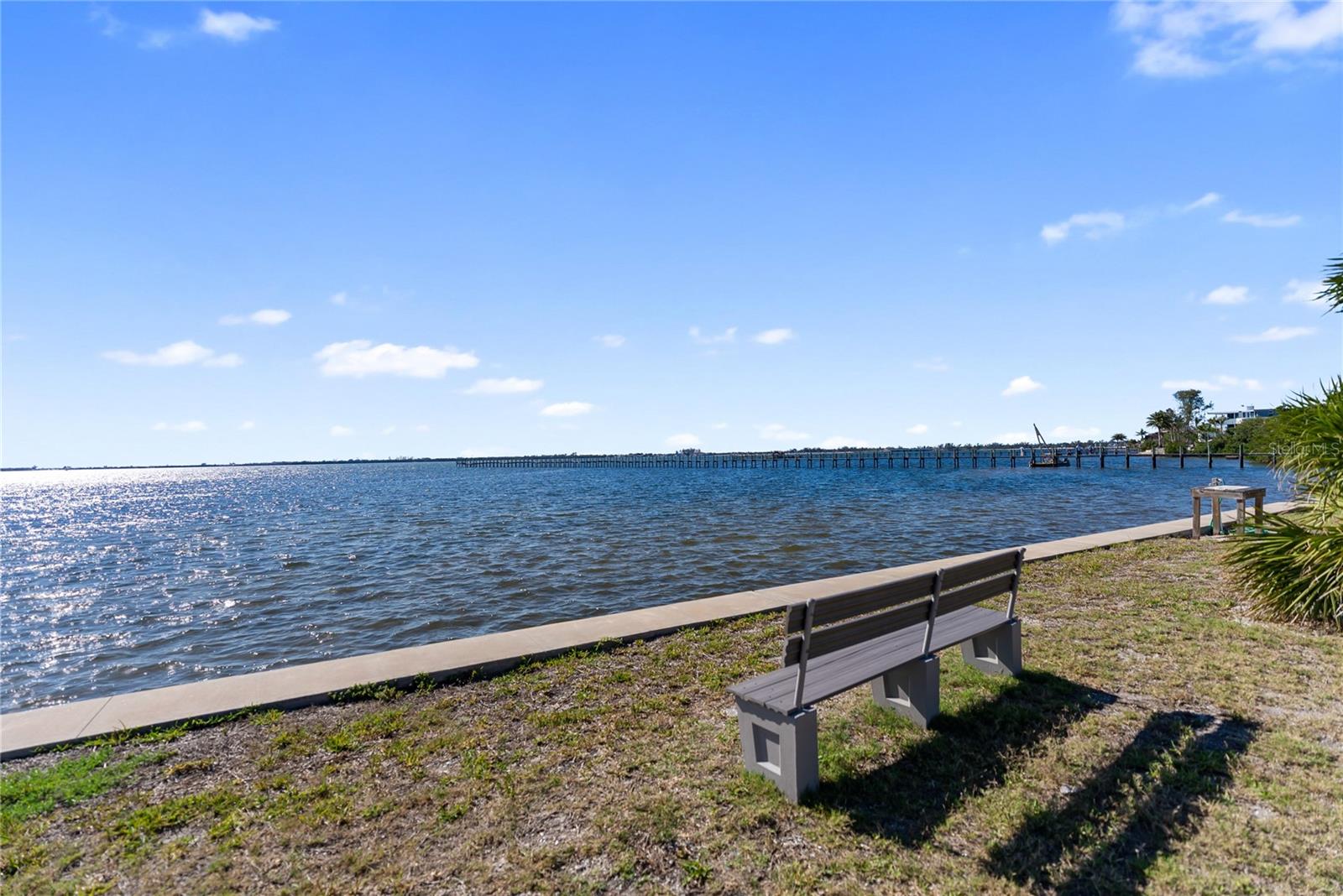 PALMA SOLA SHORES - Residential