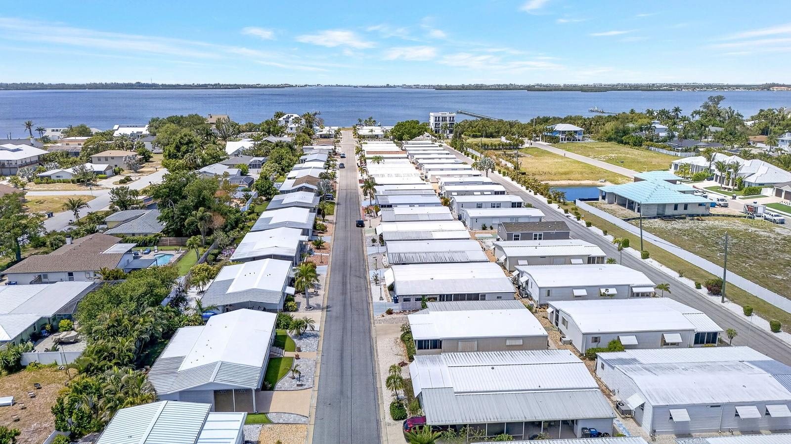 PALMA SOLA SHORES - Residential