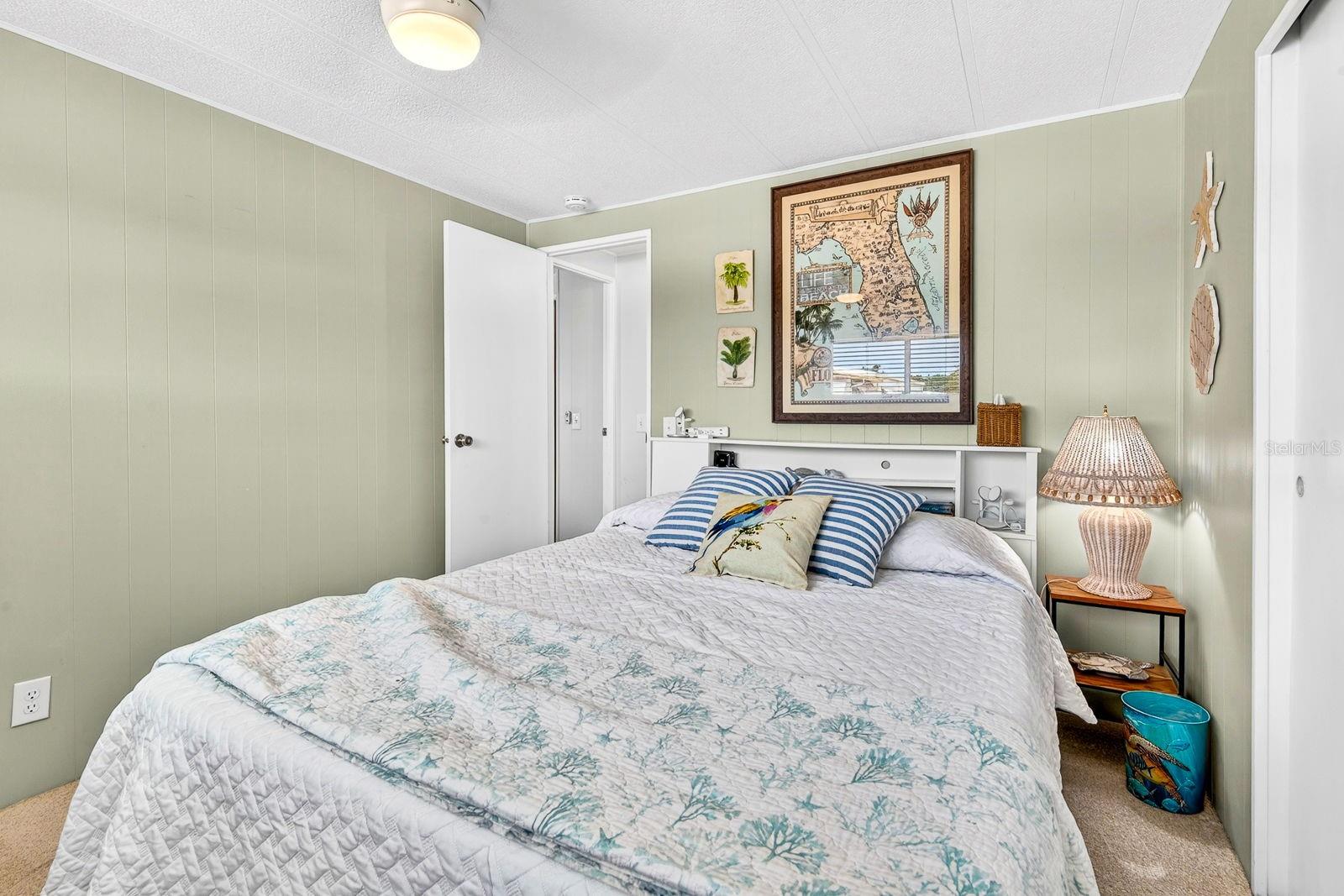 PALMA SOLA SHORES - Residential