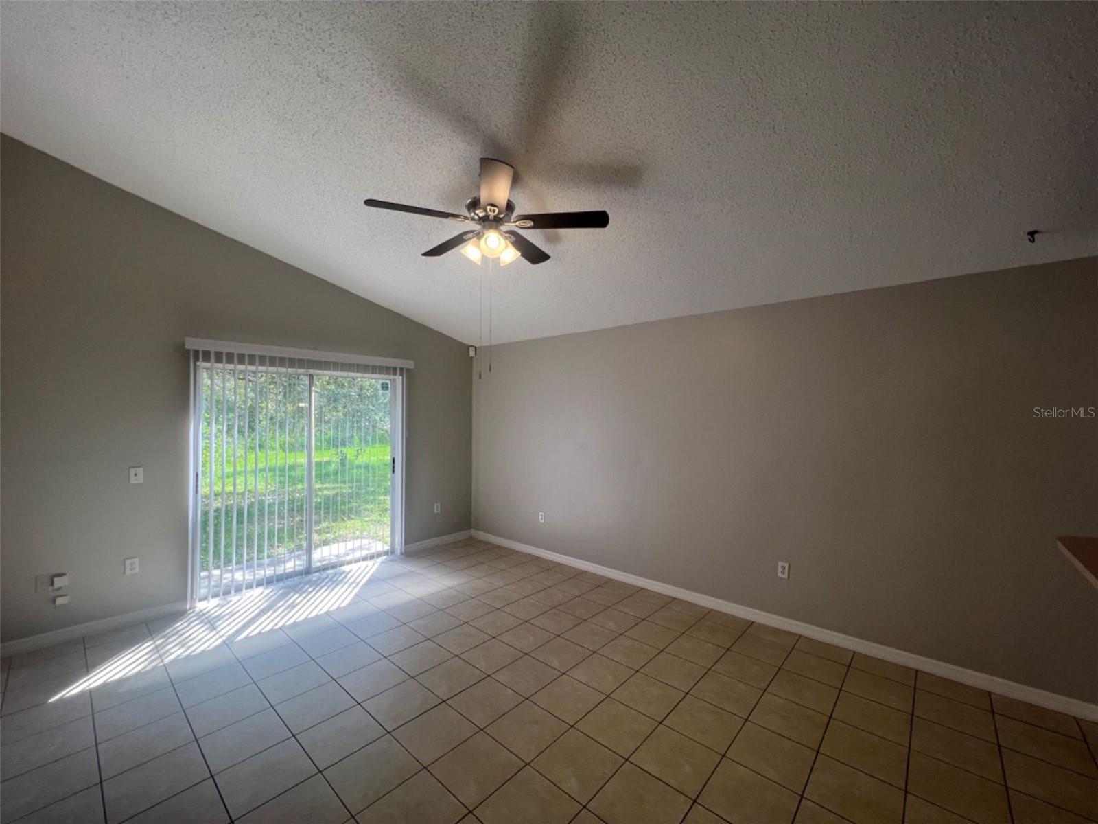 BELLALAGO PH 5J SEC 2 - Residential Lease