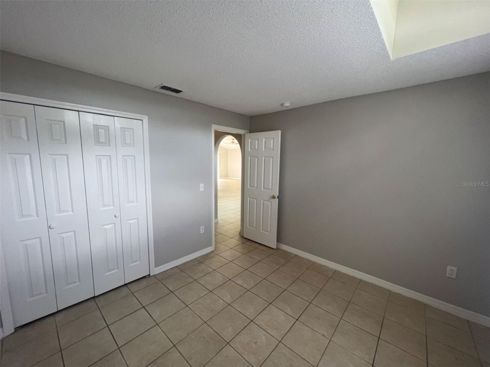 BELLALAGO PH 5J SEC 2 - Residential Lease