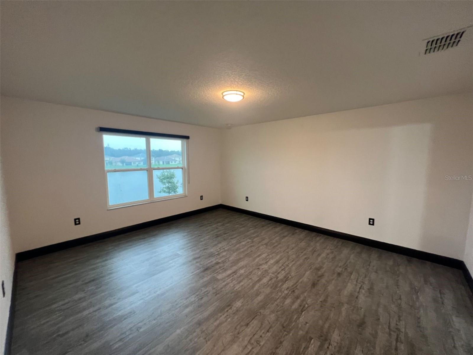 BELLALAGO PH 5J SEC 2 - Residential Lease