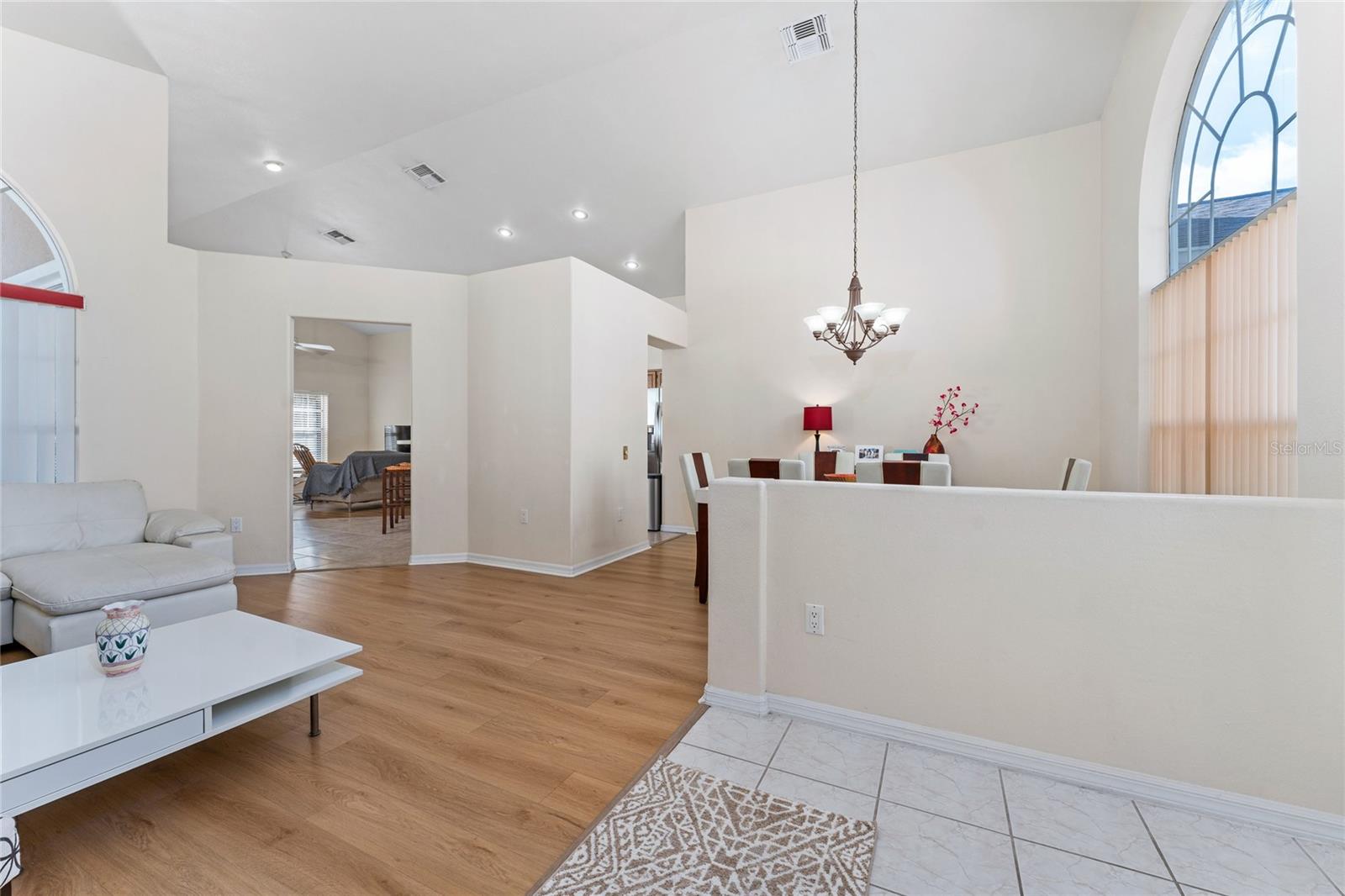 HUNTERS CREEK TR 430B PH 01 - Residential