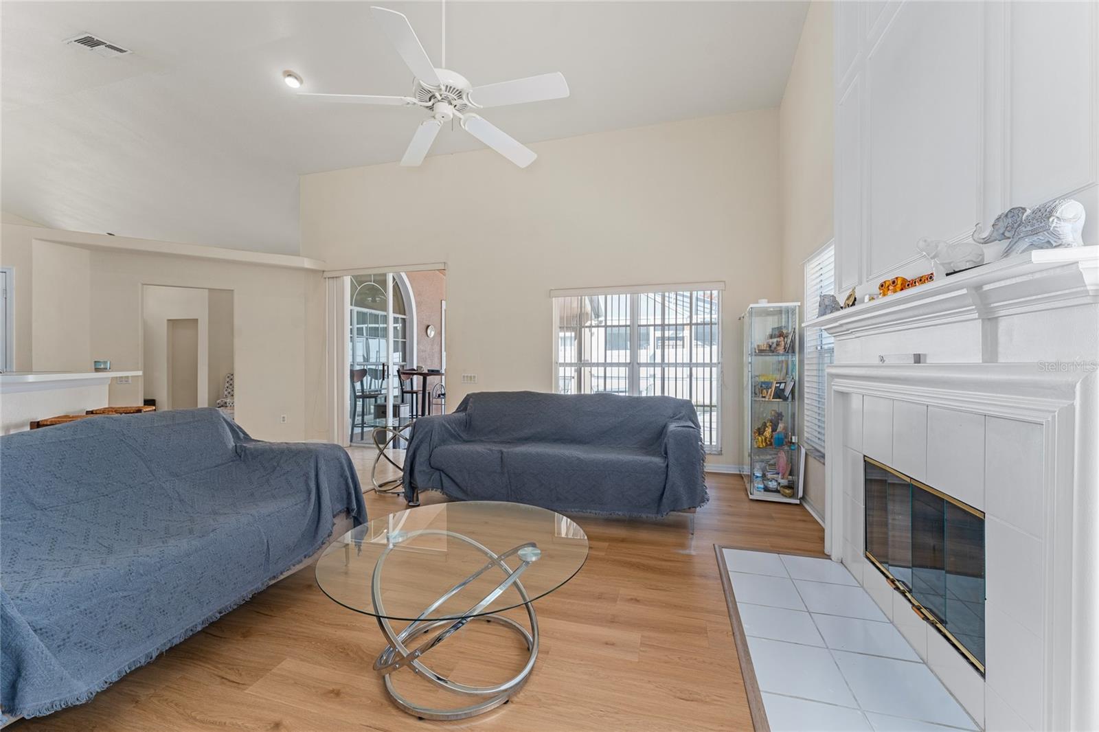 HUNTERS CREEK TR 430B PH 01 - Residential