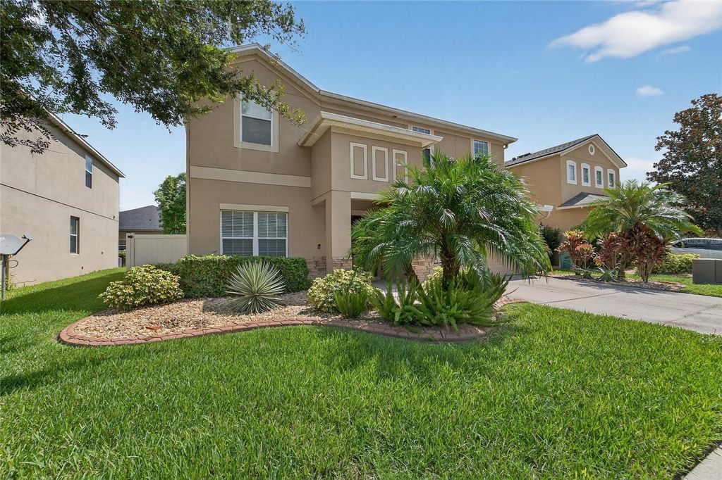 Photo of 4332 Highcroft Drive, Wesley Chapel, FL 33545 (MLS # S5135384)
