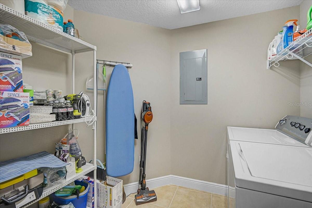 ALINARI - Residential