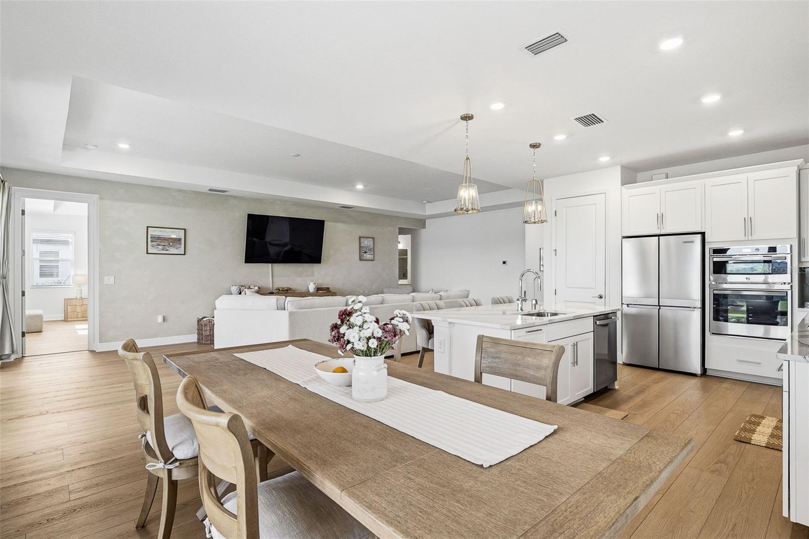 SWEETWATER/LAKEWOOD RANCH PH I - Residential