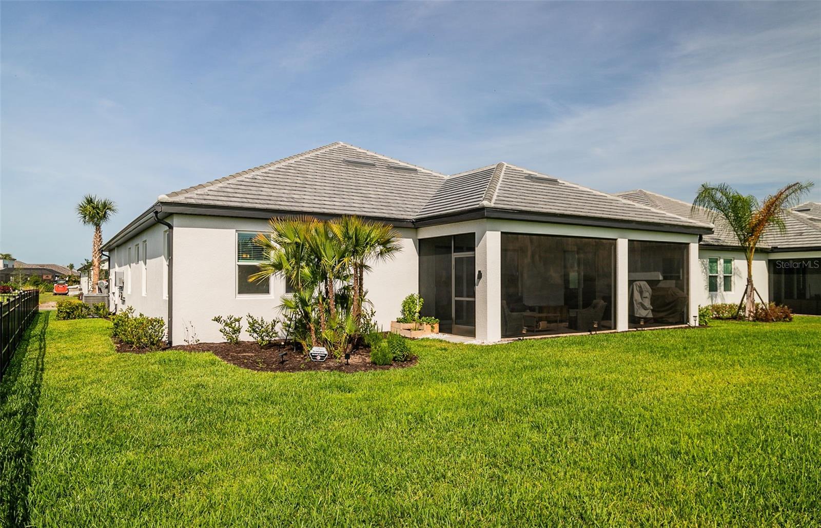 SWEETWATER/LAKEWOOD RANCH PH I - Residential