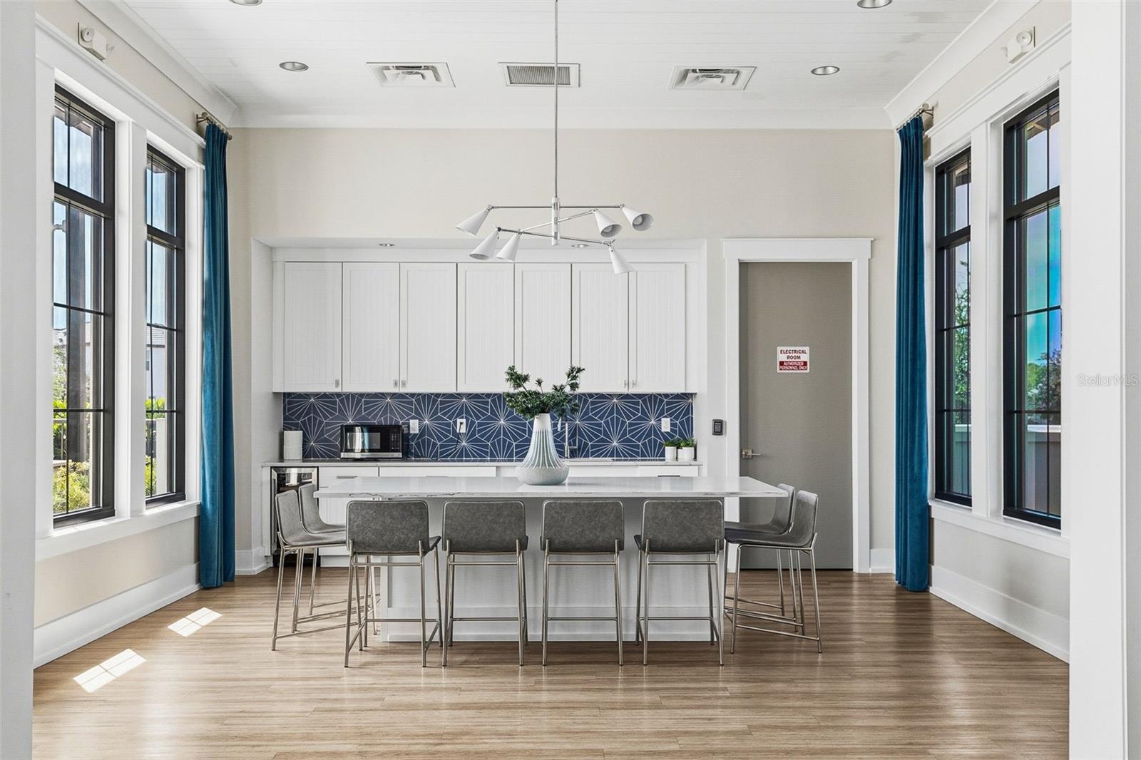 SWEETWATER/LAKEWOOD RANCH PH I - Residential