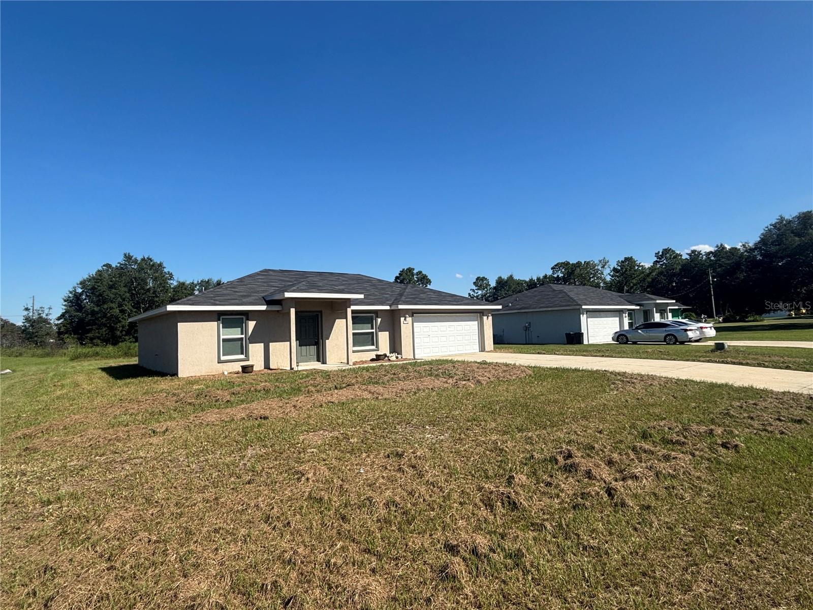 MAARION OAKS UN 10 - Residential Lease