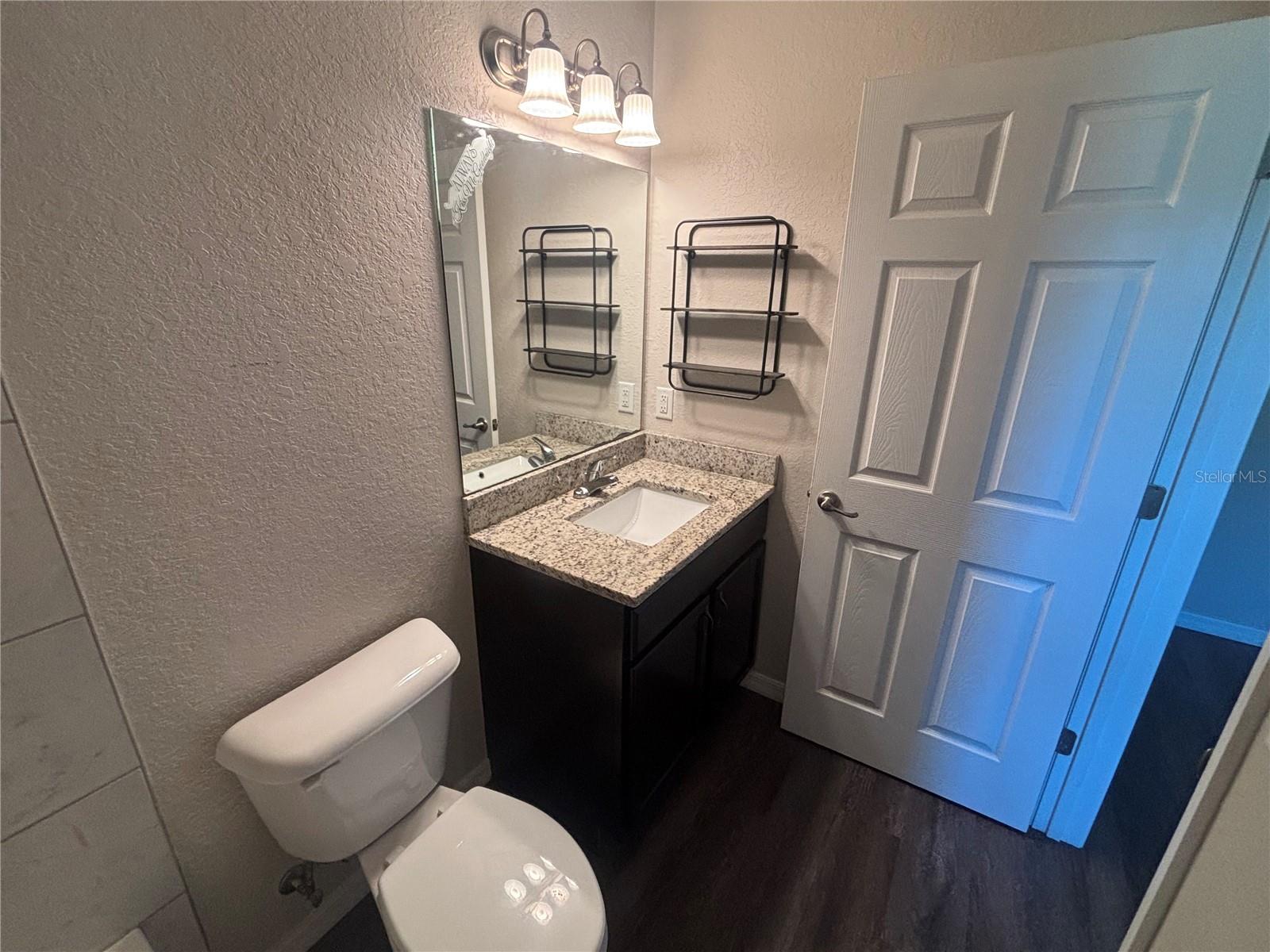 MAARION OAKS UN 10 - Residential Lease