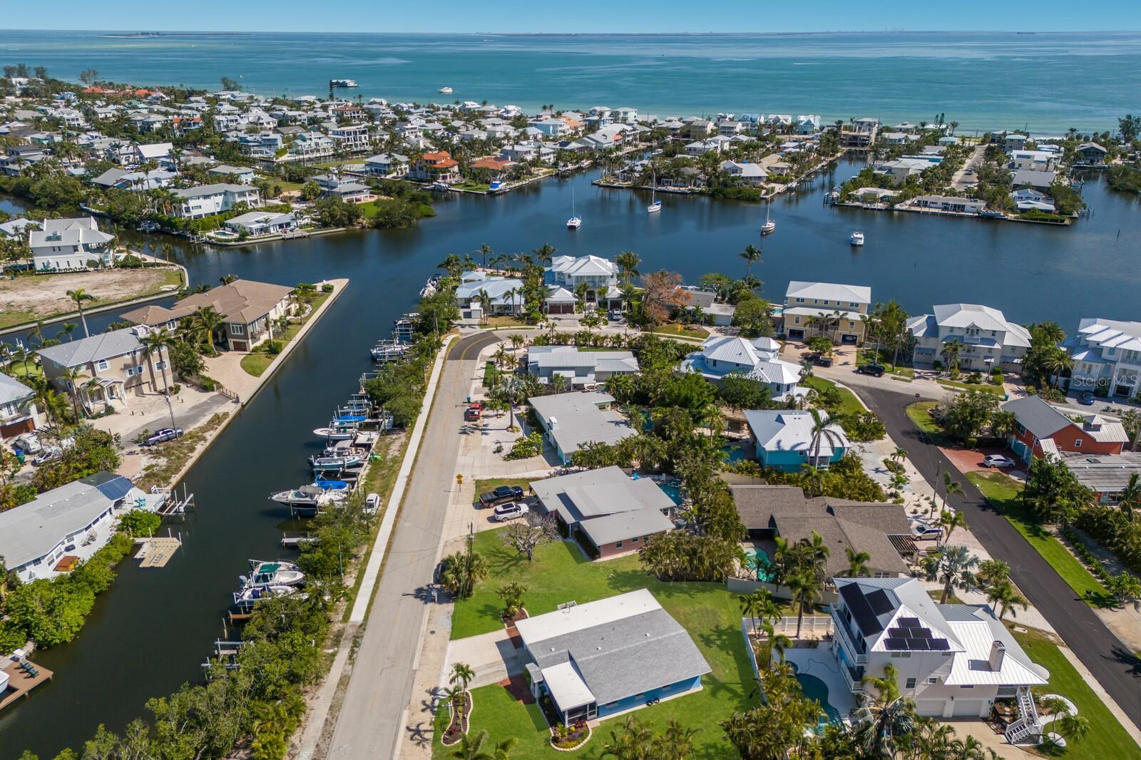 HOLMES BEACH 33RD UNIT - Residential