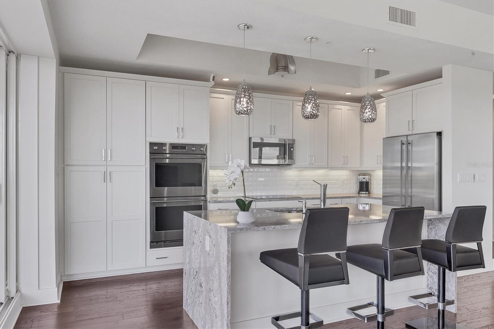 WATERFRONT AT MAIN STREET PH 1 - Residential