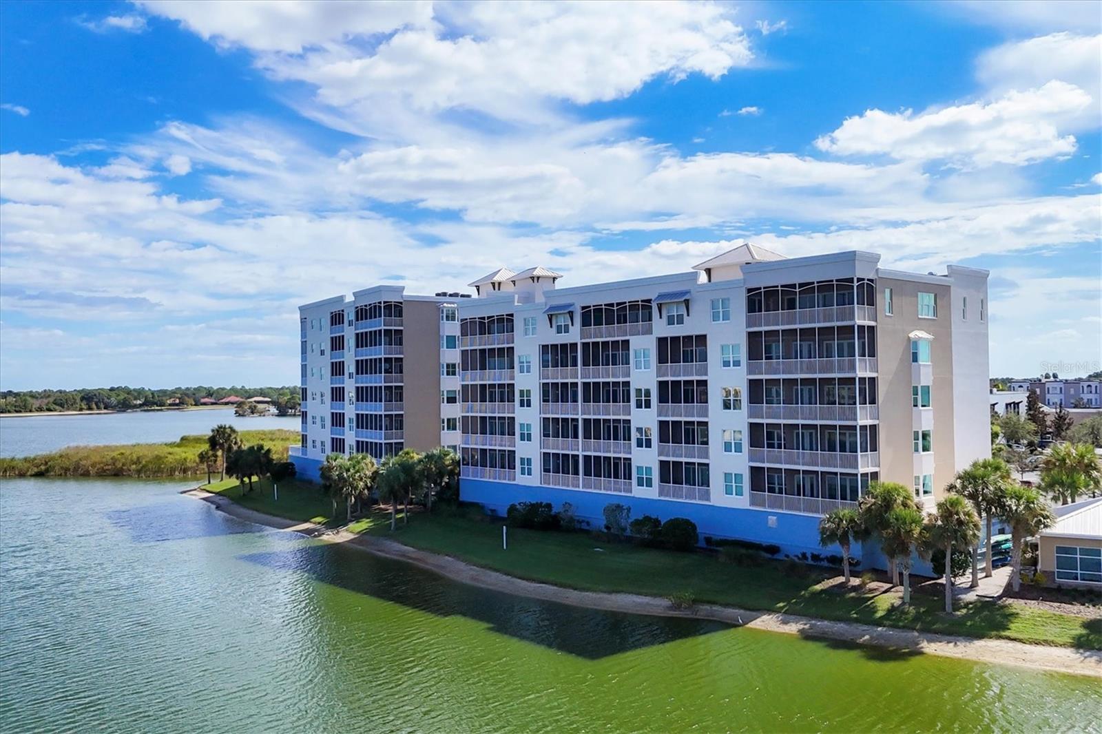 WATERFRONT AT MAIN STREET PH 1 - Residential