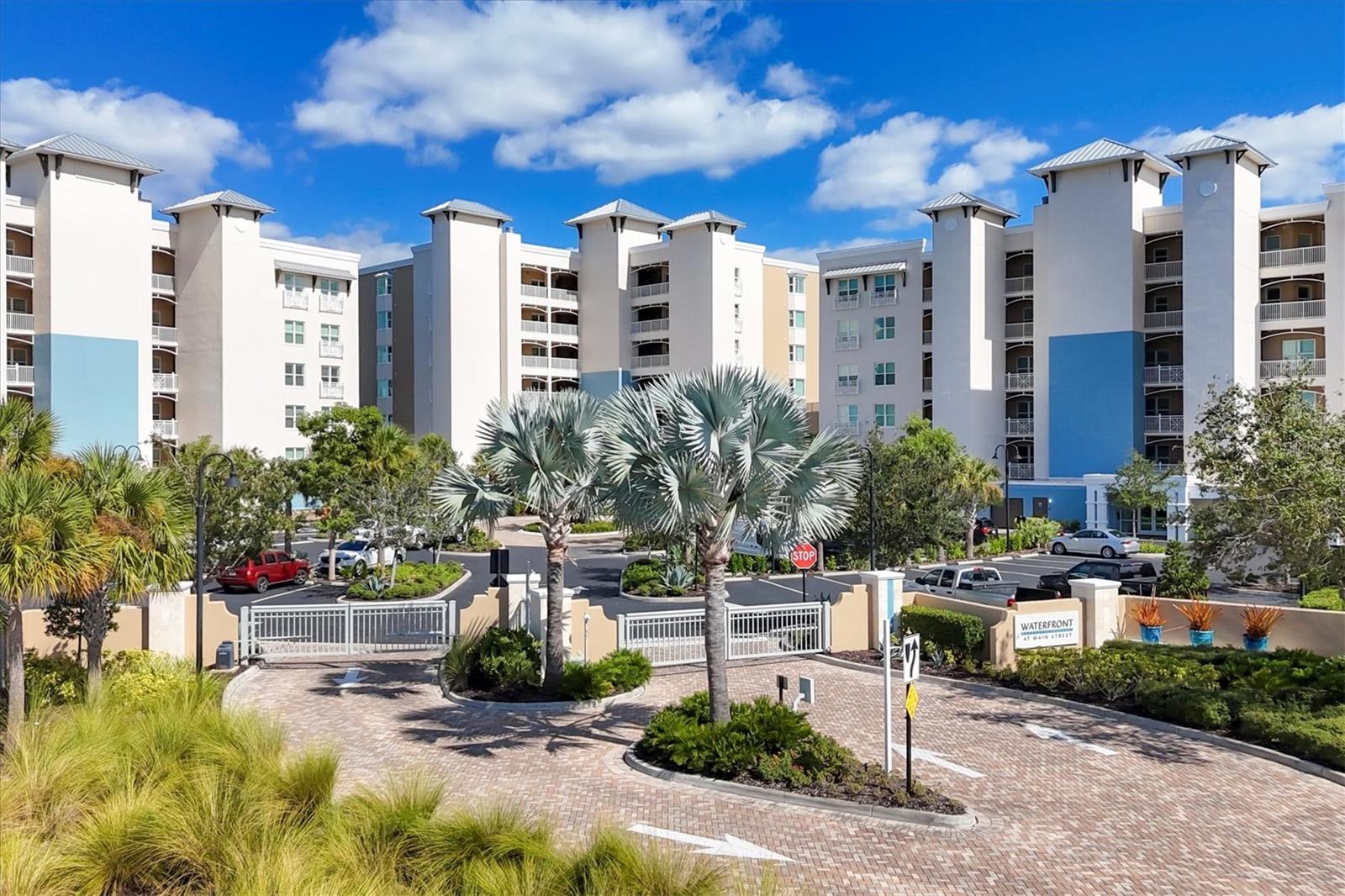 WATERFRONT AT MAIN STREET PH 1 - Residential