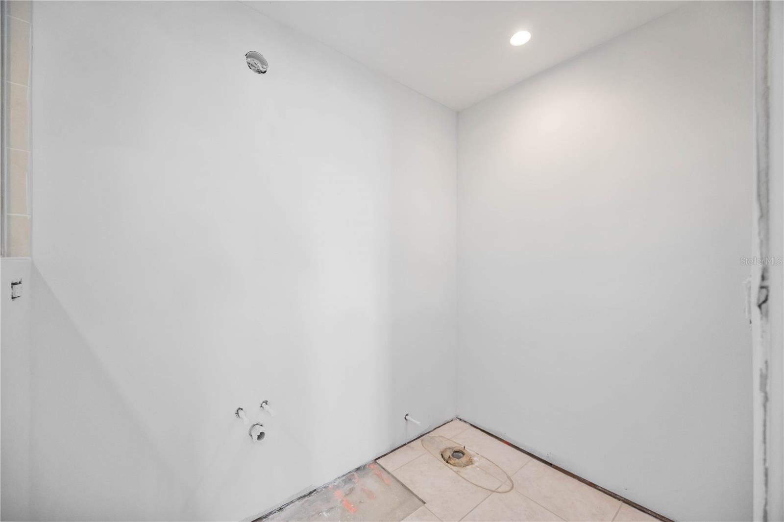 OCEAN SANDS - Residential