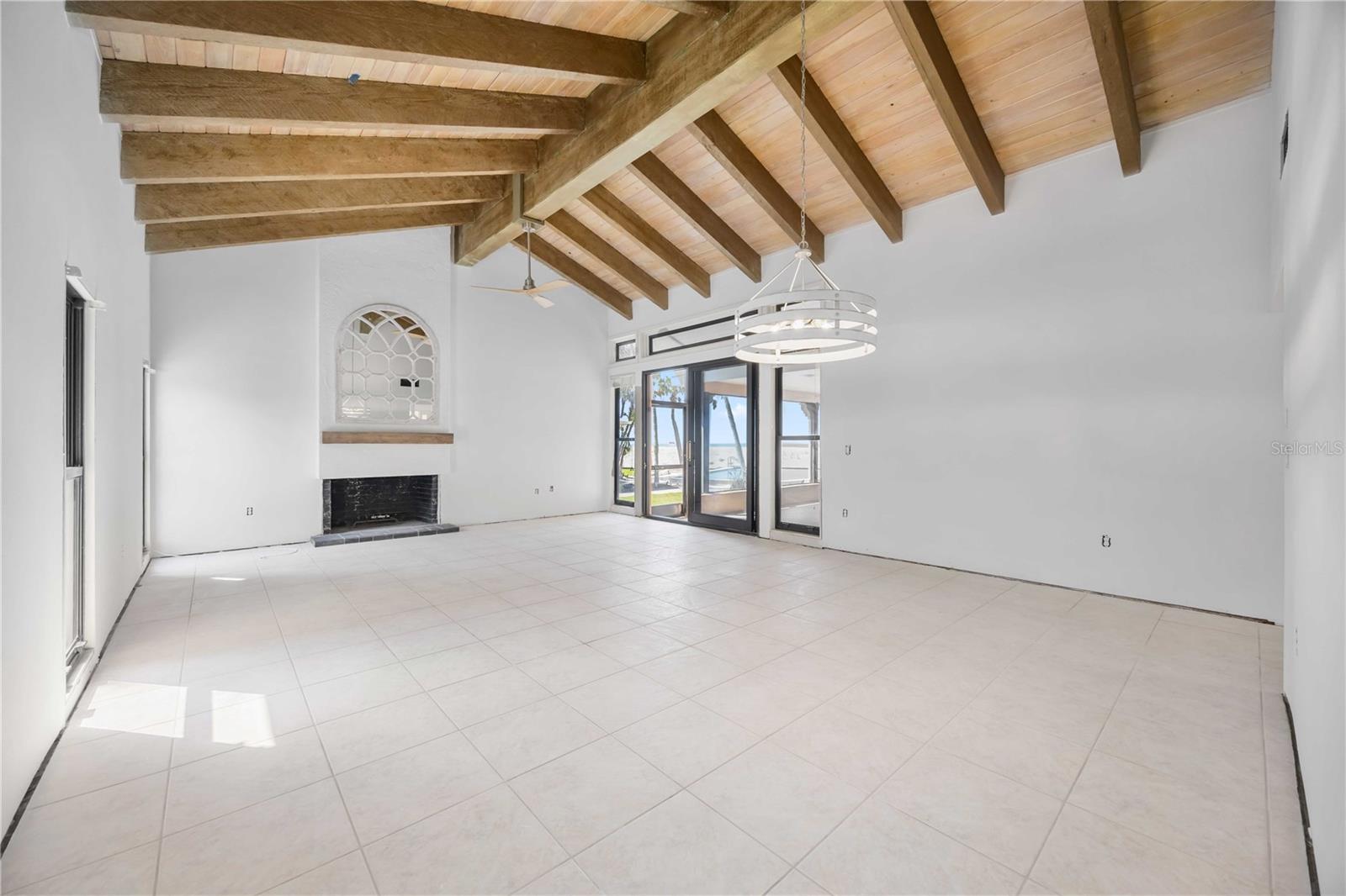 OCEAN SANDS - Residential