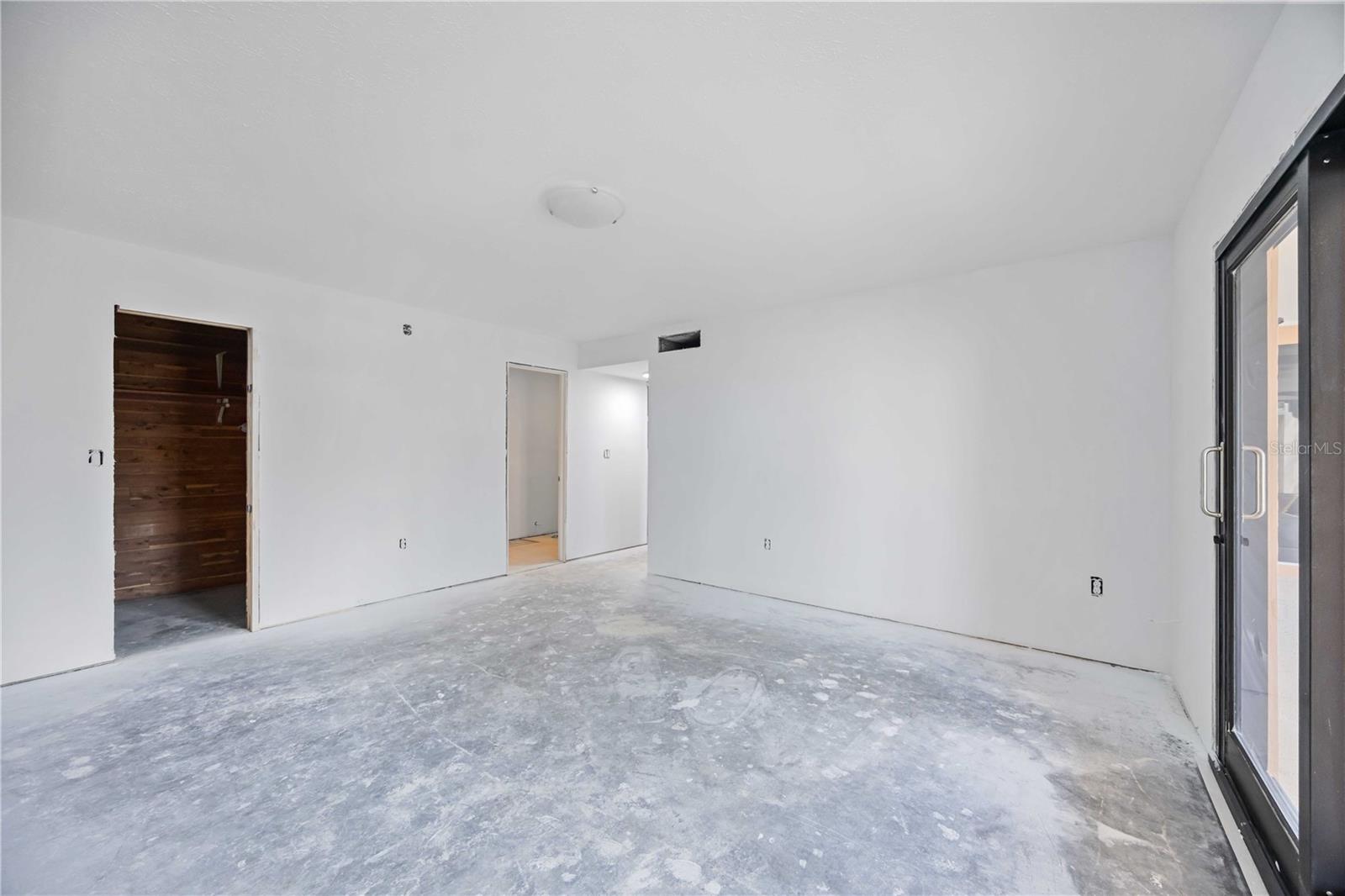 OCEAN SANDS - Residential