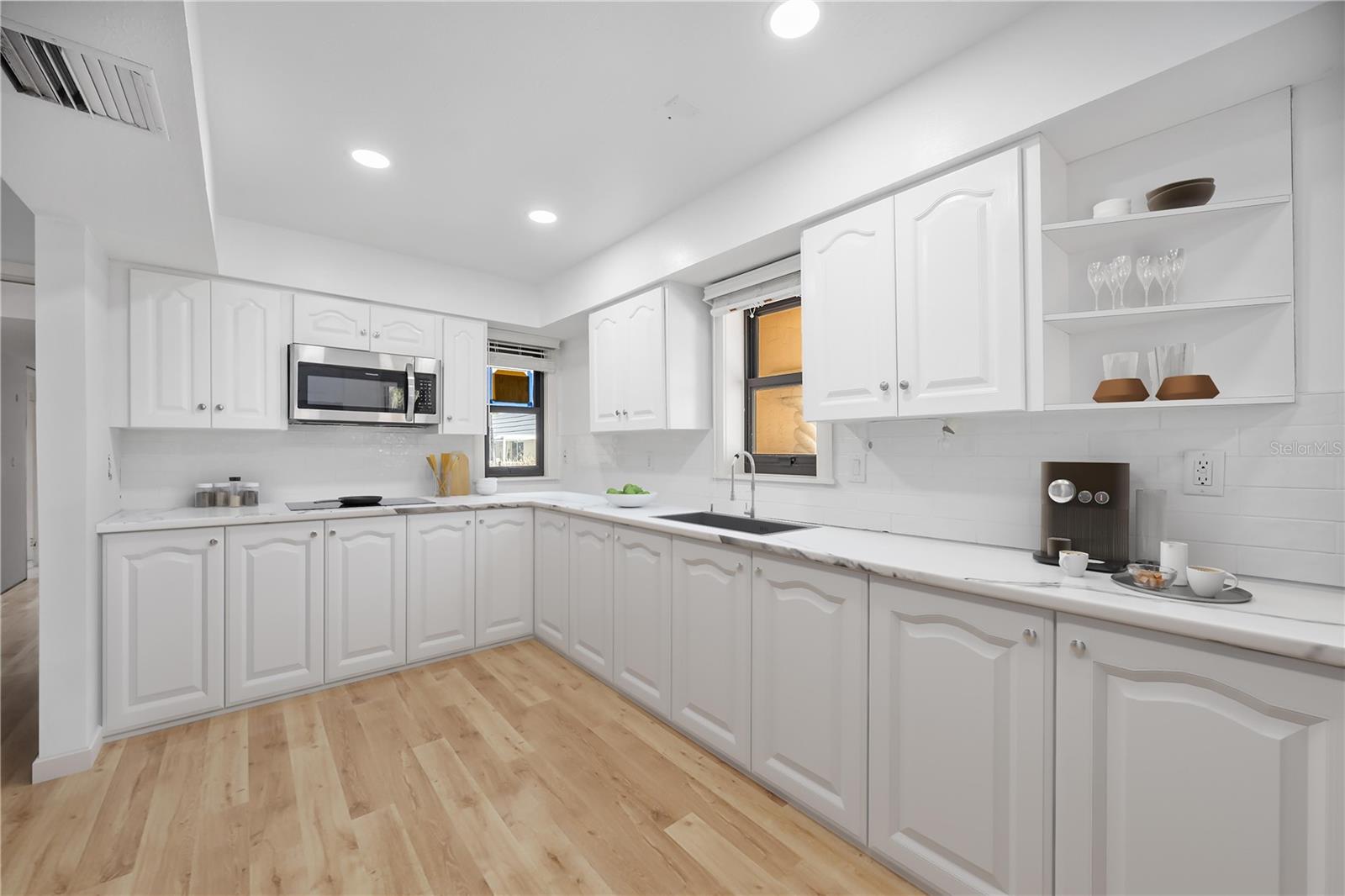 OCEAN SANDS - Residential