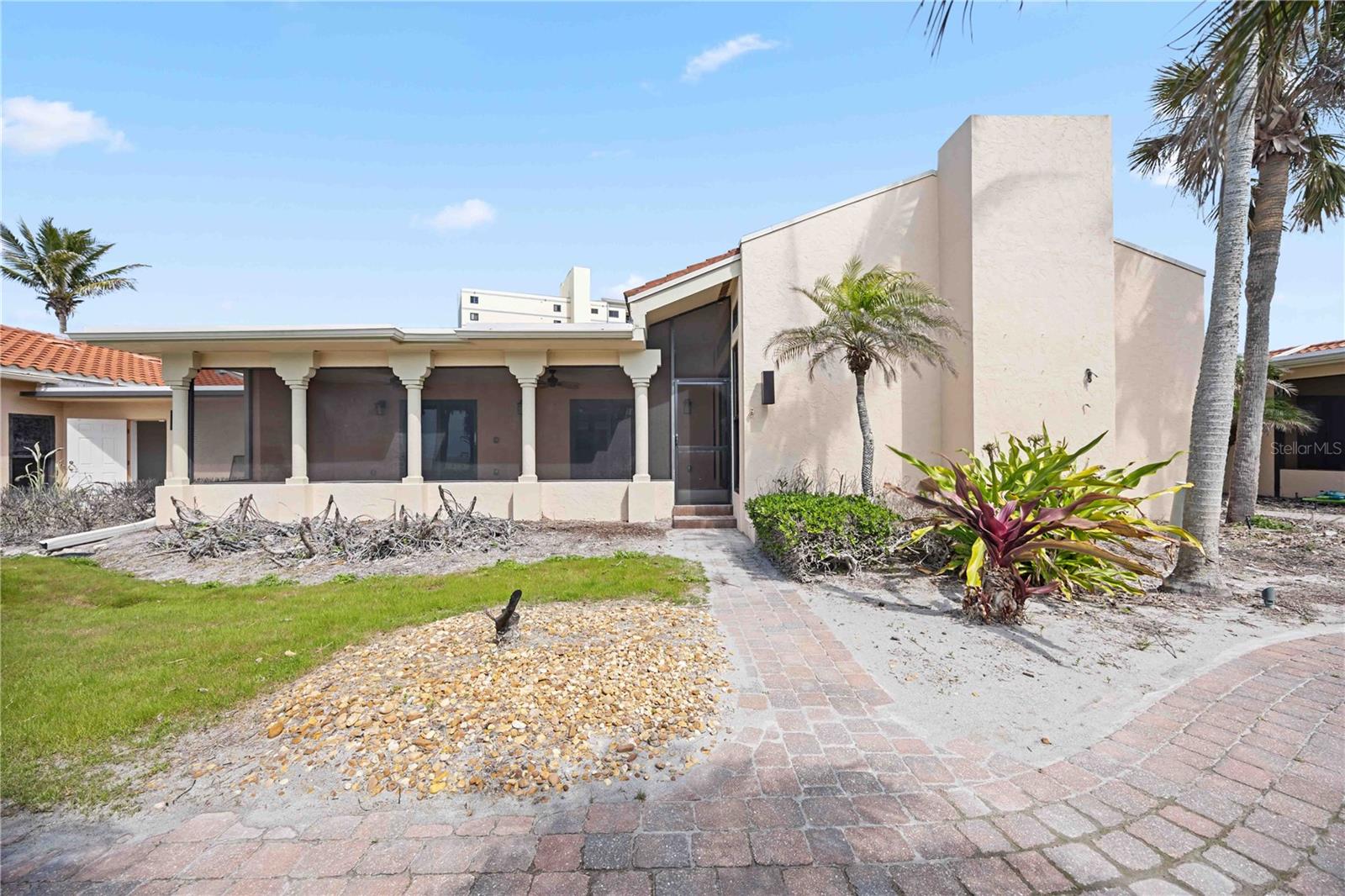 OCEAN SANDS - Residential