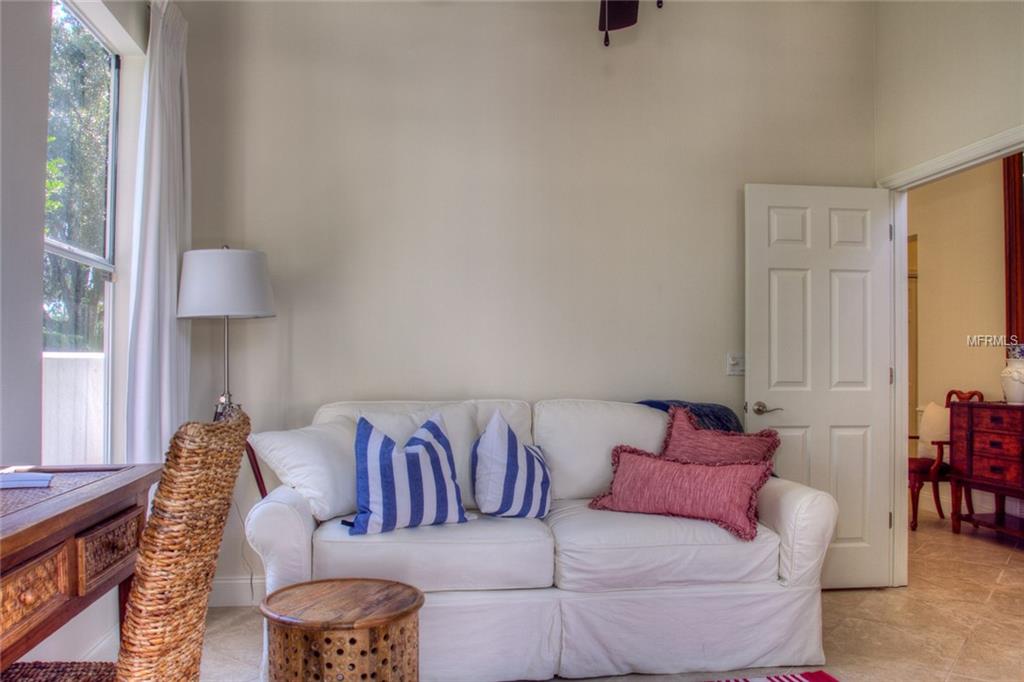 UNIVERSITY PARK - Residential Lease