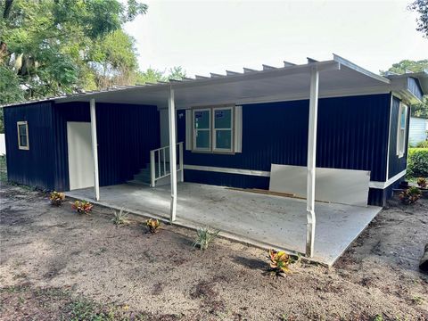 A home in OKAHUMPKA