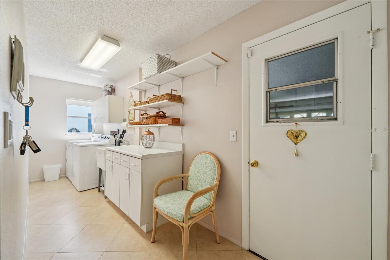 HIGHLAND LAKES UNIT SIX - Residential