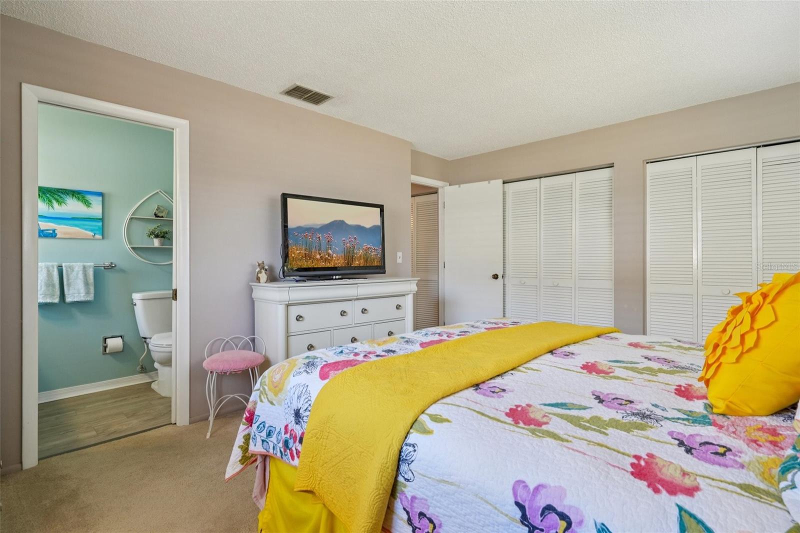 HIGHLAND LAKES UNIT SIX - Residential