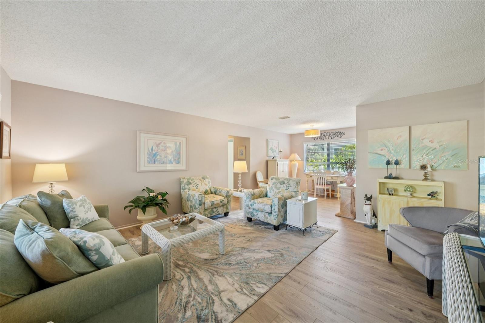 HIGHLAND LAKES UNIT SIX - Residential