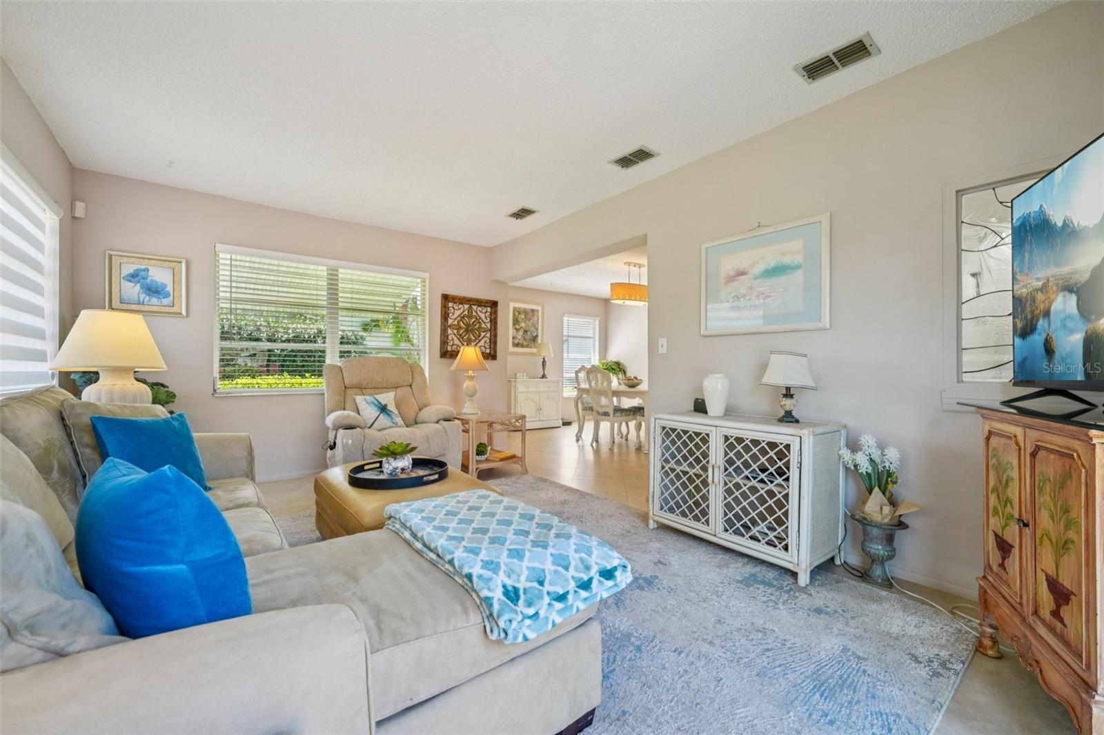 HIGHLAND LAKES UNIT SIX - Residential