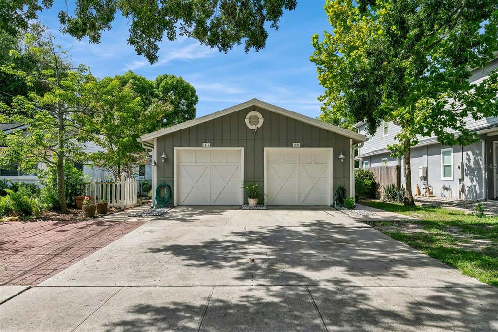 Photo of 1016 Aragon Avenue, Winter Park, FL 32789 (MLS # O6435228)