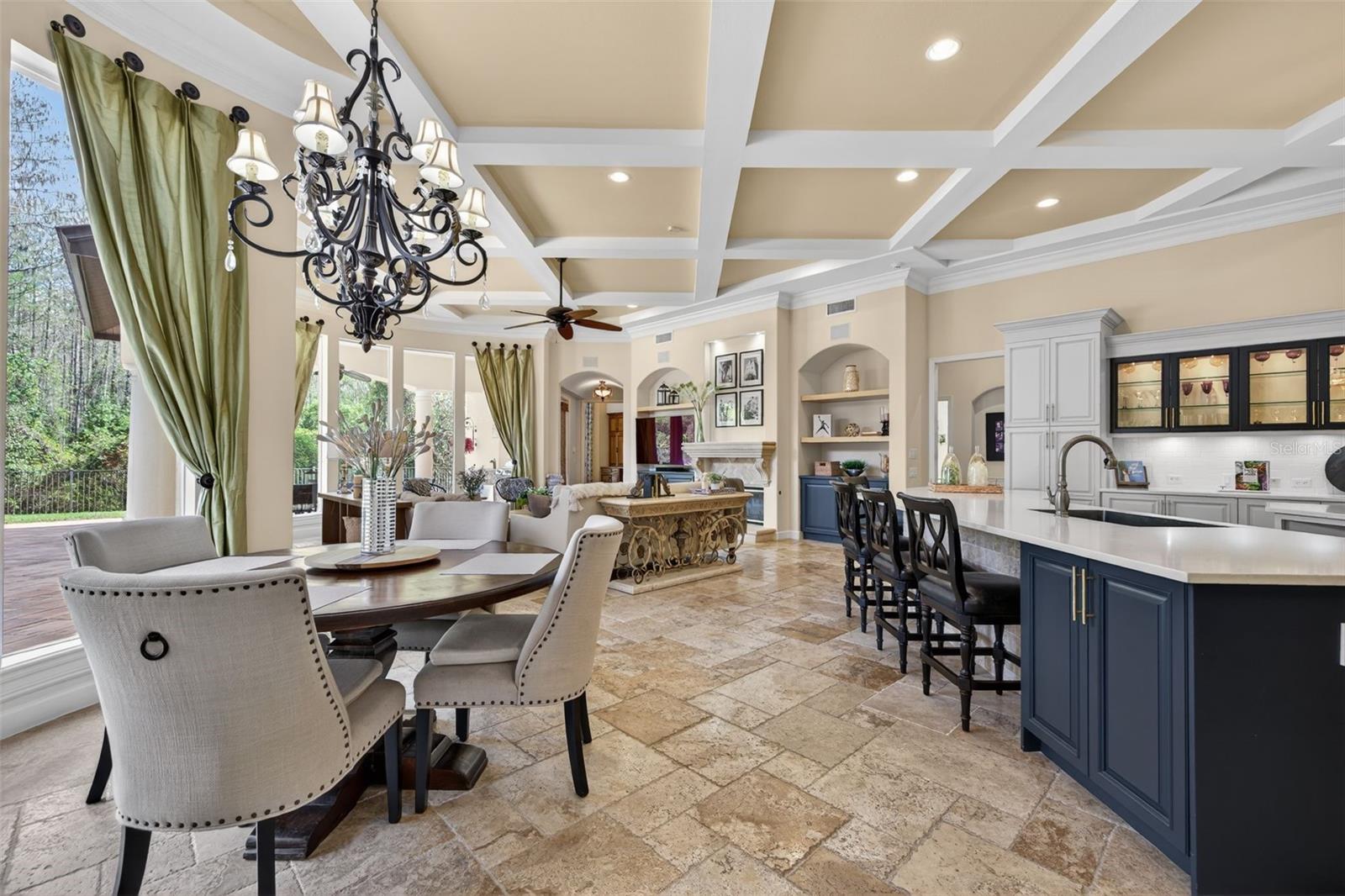 QUAIL LAKE - Residential