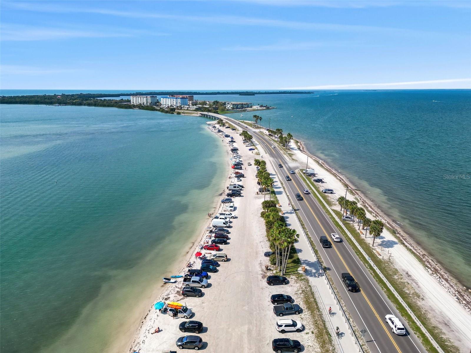 QUAIL LAKE - Residential