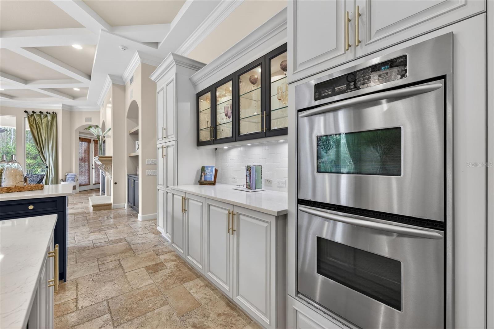 QUAIL LAKE - Residential