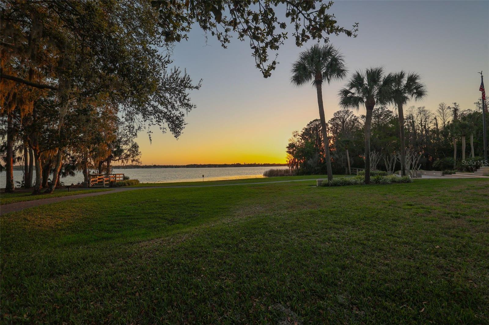 QUAIL LAKE - Residential