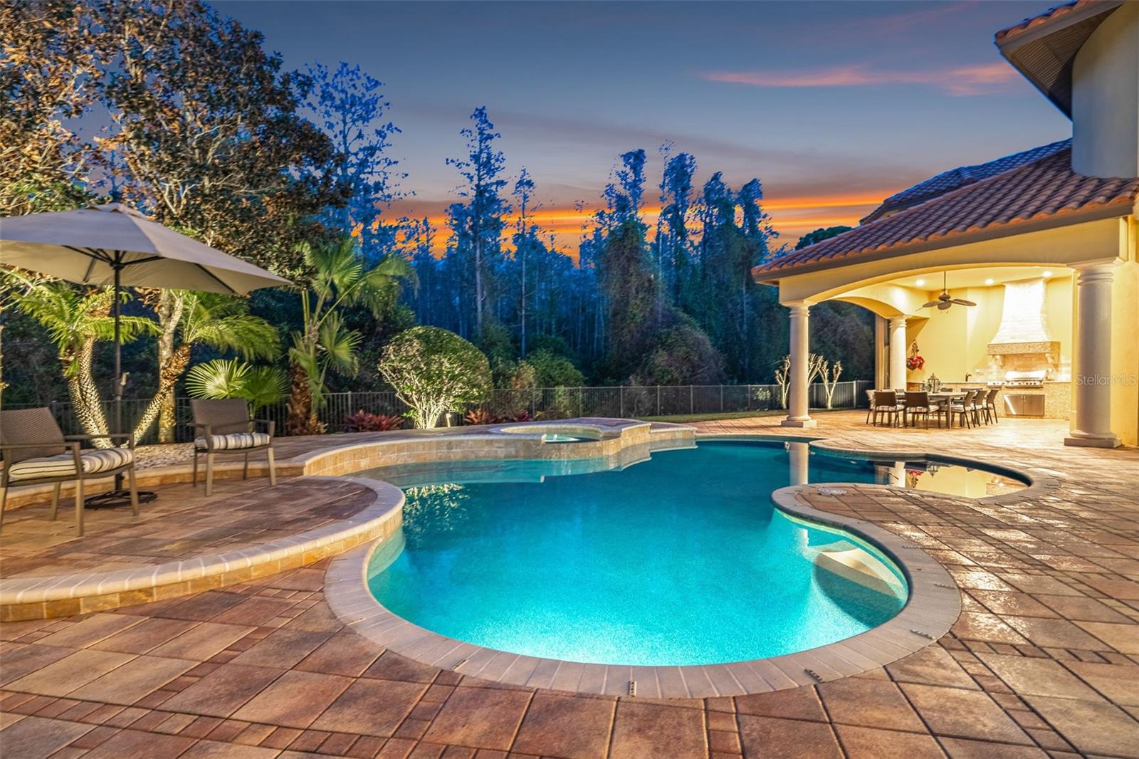 QUAIL LAKE - Residential