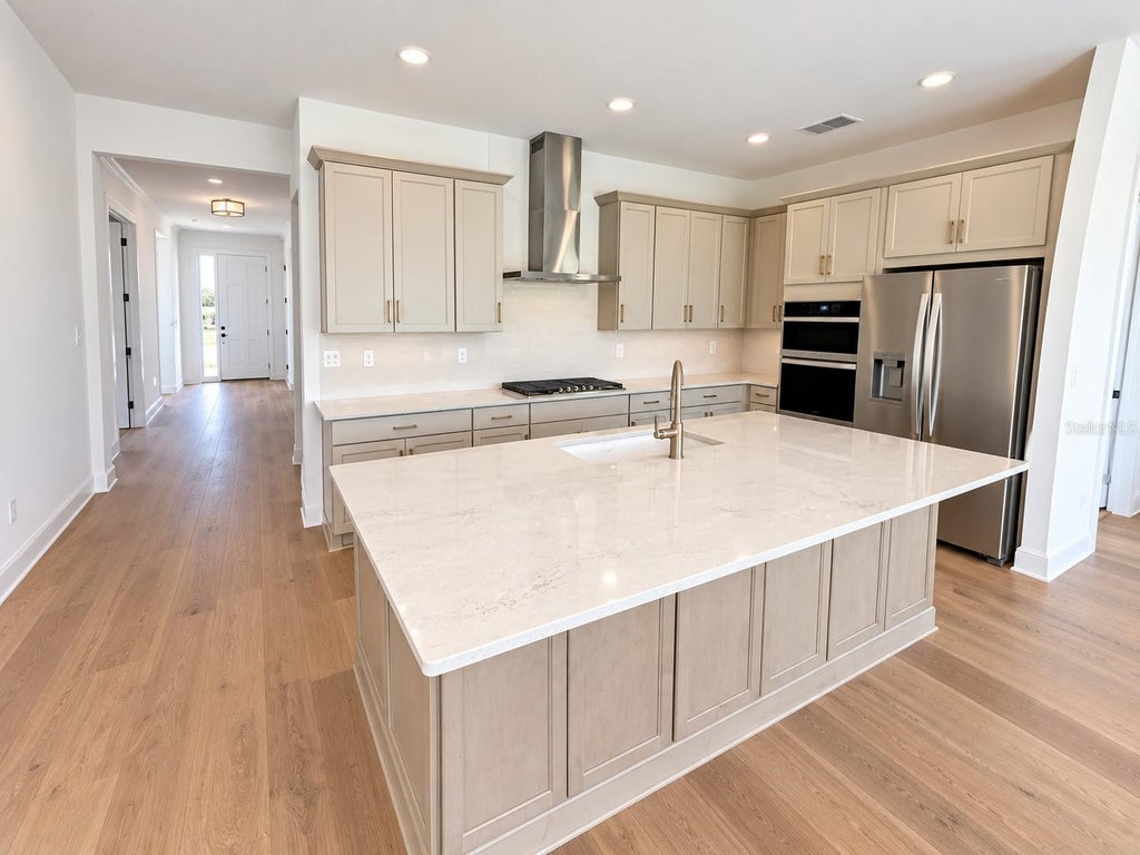 Photo of 6262 Broad Field Avenue, Apollo Beach, FL 33572 (MLS # TB8559842)