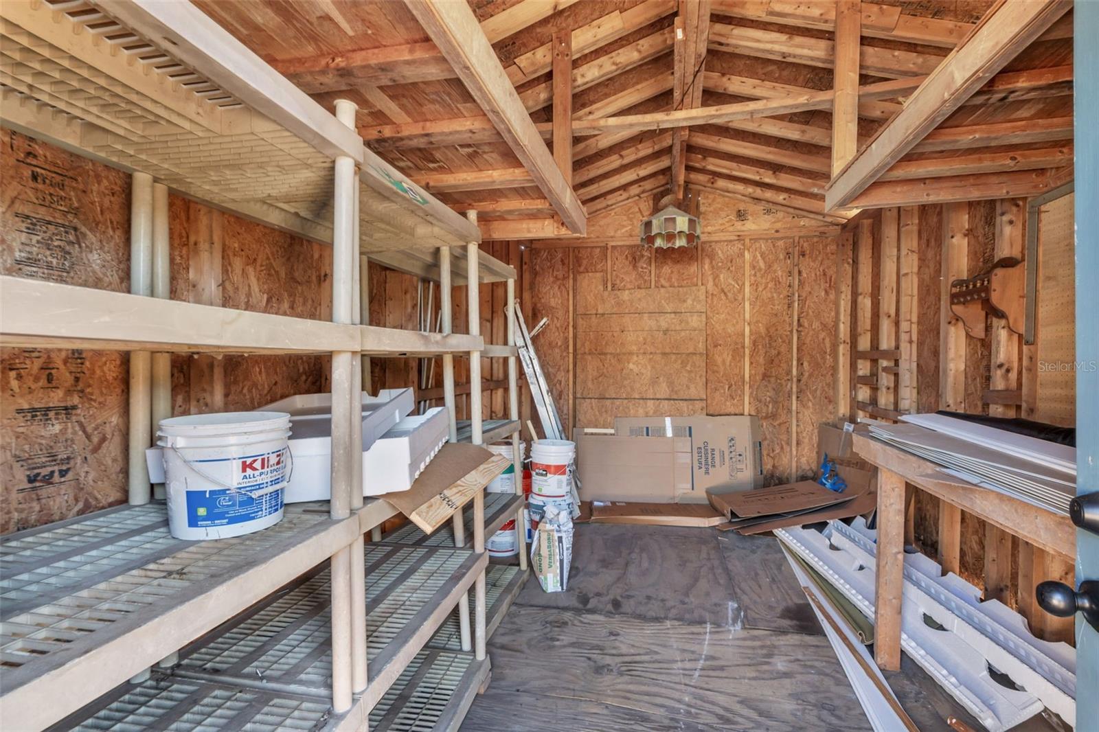 GLENN OAKS - Residential Lease