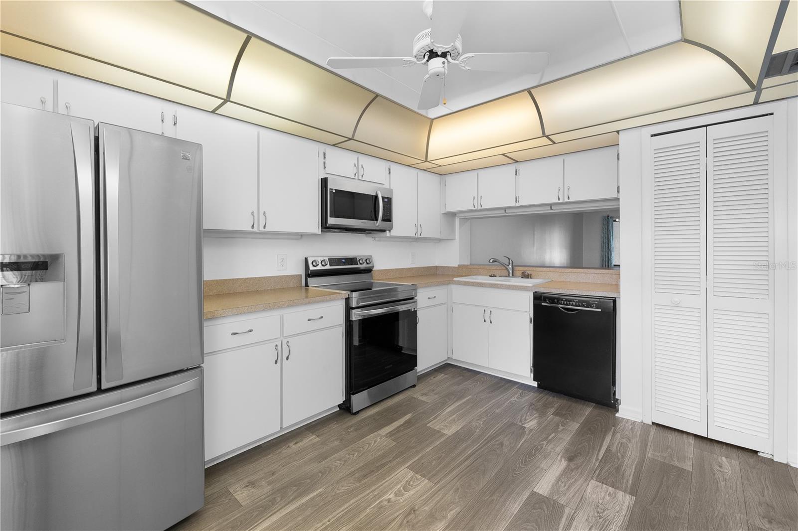 ESCONDIDO AT TOMOKA OAKS - Residential