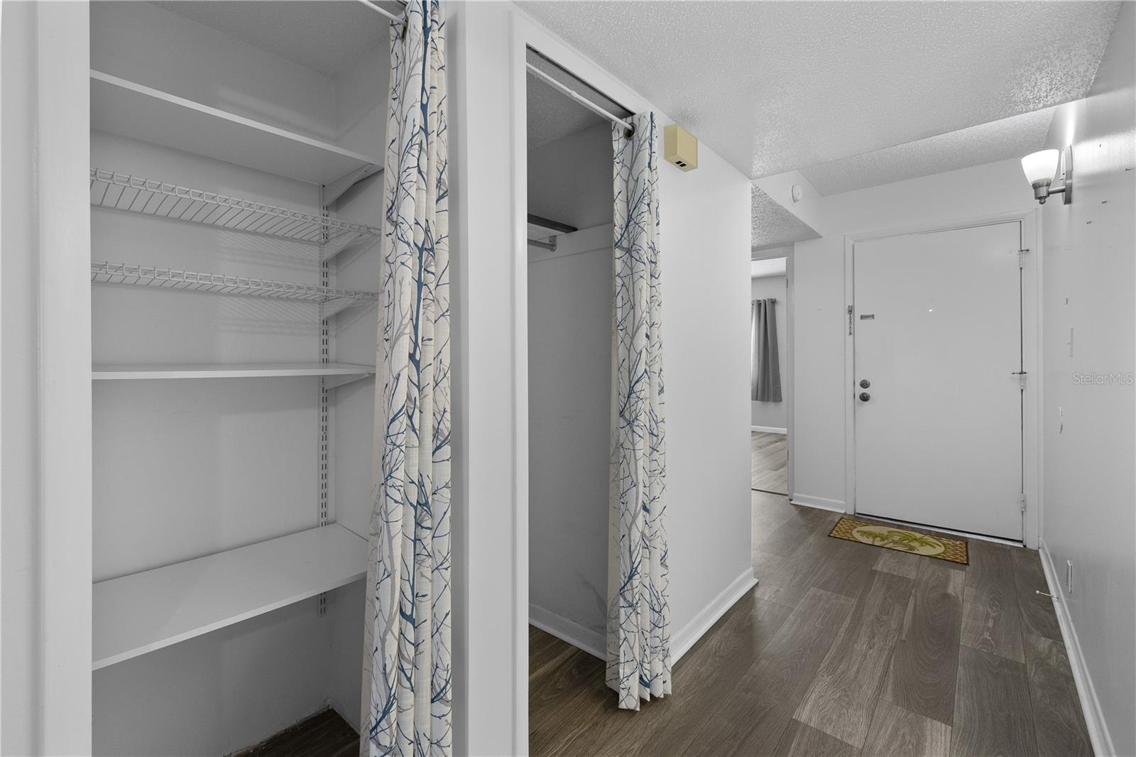 ESCONDIDO AT TOMOKA OAKS - Residential