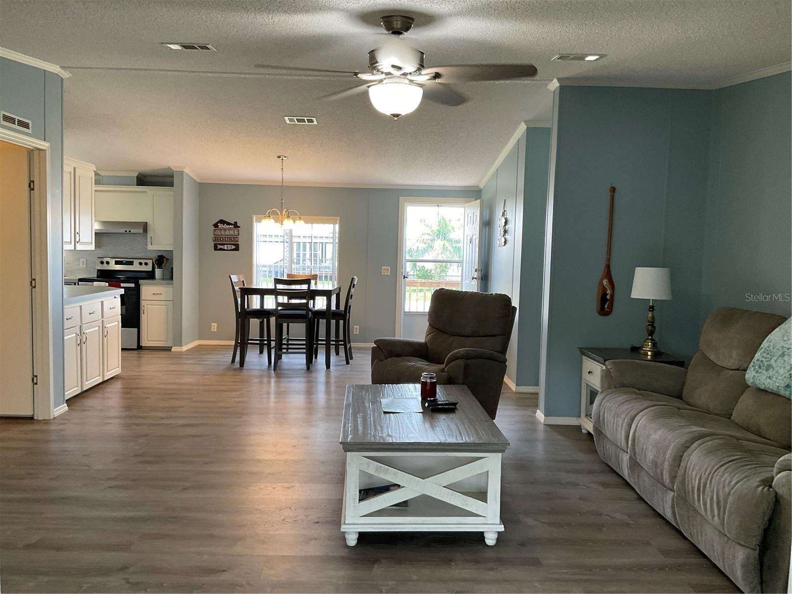 TAYLOR CRK ISLES SEC 03 - Residential