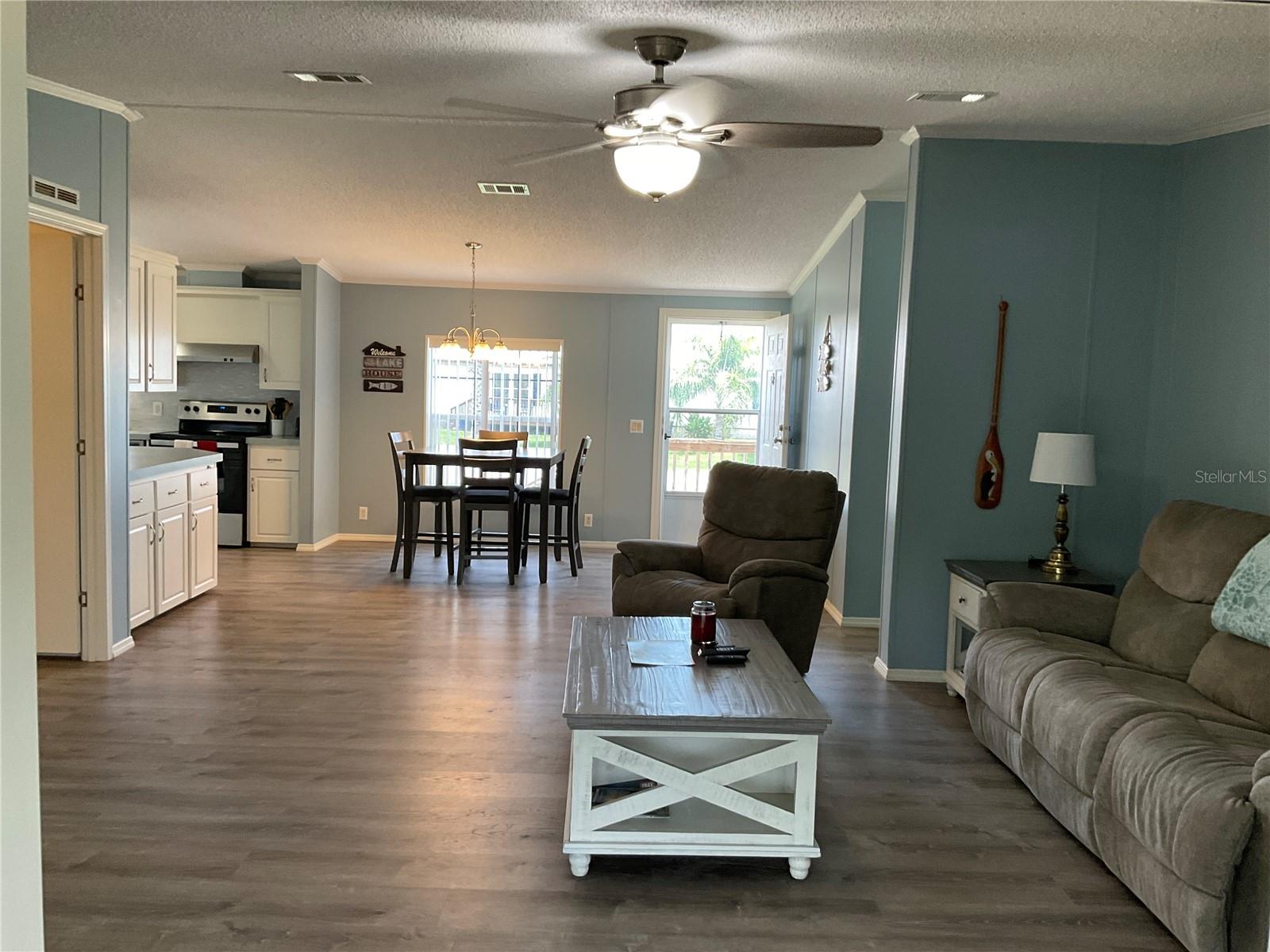 TAYLOR CRK ISLES SEC 03 - Residential