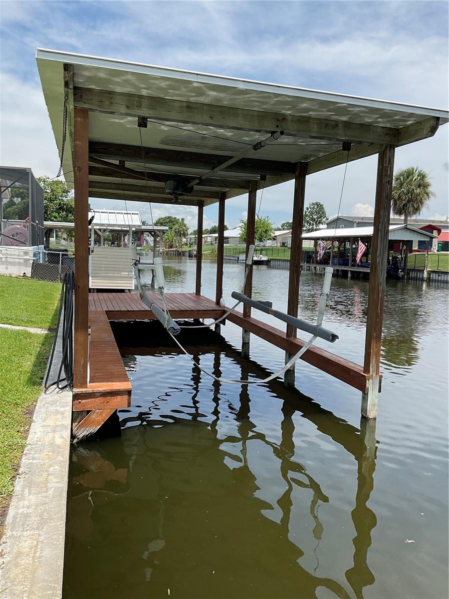 TAYLOR CRK ISLES SEC 03 - Residential