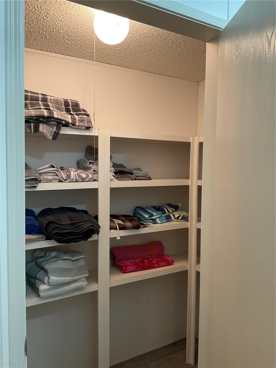TAYLOR CRK ISLES SEC 03 - Residential