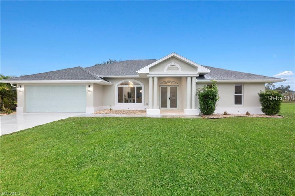 Photo of 2531 Pebble Creek Place, Port Charlotte, FL 33948 (MLS # C7527451)