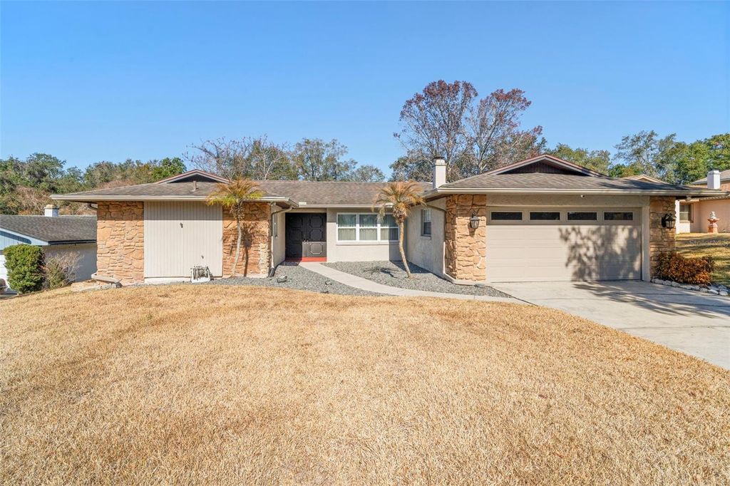Photo of 633 Iris Street, Altamonte Springs, FL 32714 (MLS # O6381191)