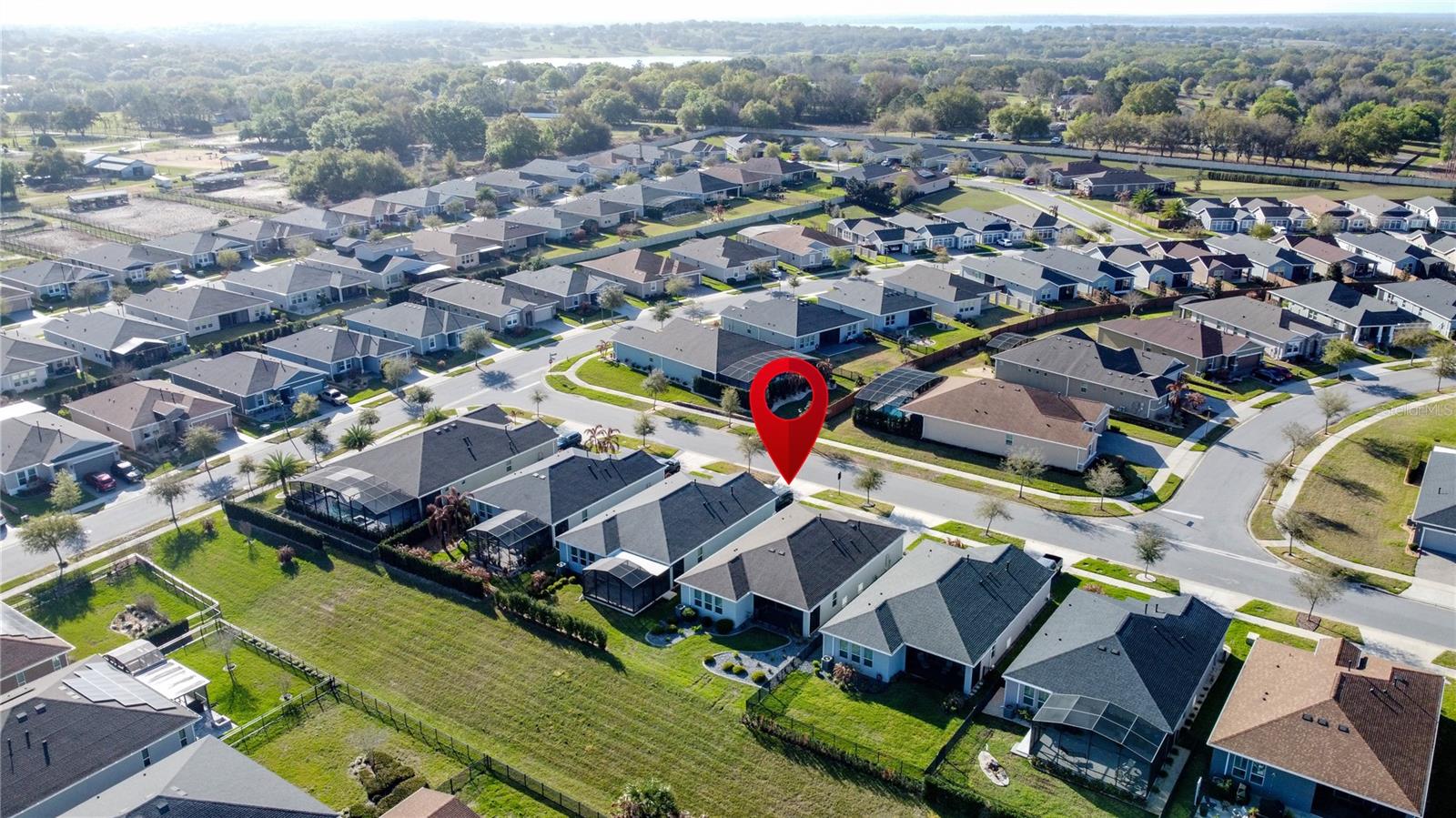 CASCADES OF GROVELAND (TRILOGY) - Residential